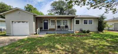 Home For Sale in Okmulgee, Oklahoma