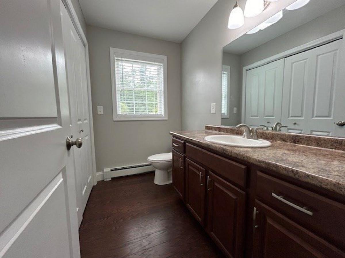 Picture of Home For Sale in Templeton, Massachusetts, United States