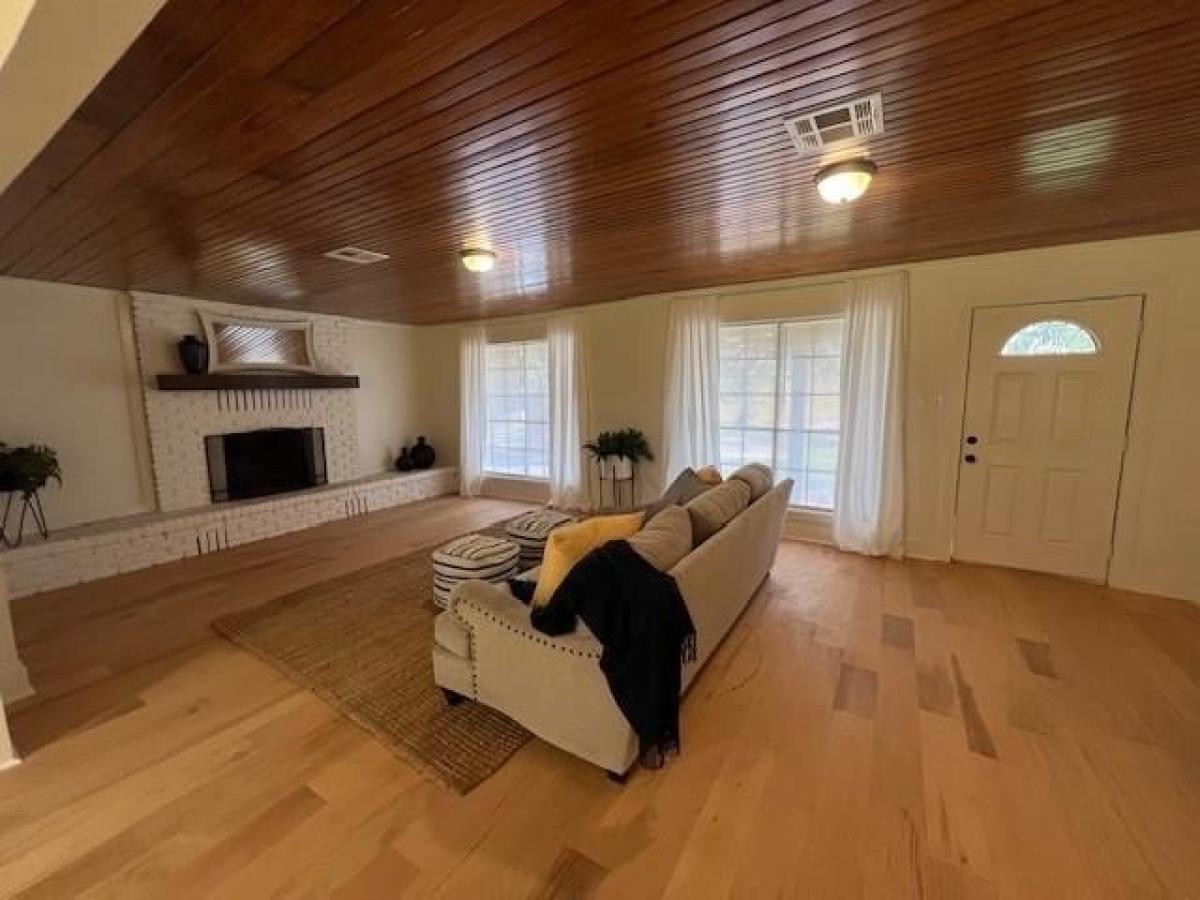 Picture of Home For Sale in Heflin, Louisiana, United States