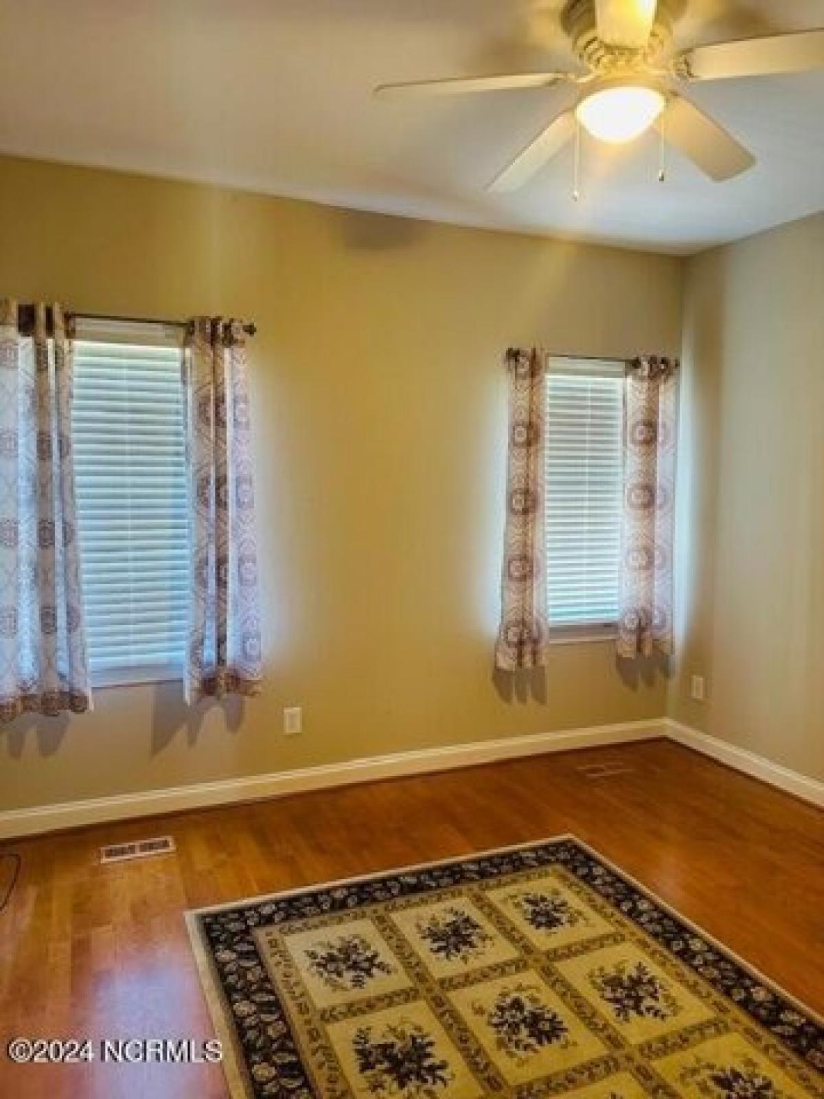 Picture of Home For Sale in Sims, North Carolina, United States