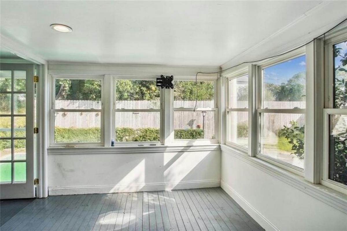 Picture of Residential Land For Sale in Metairie, Louisiana, United States