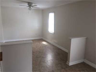 Home For Rent in Highlands, Texas