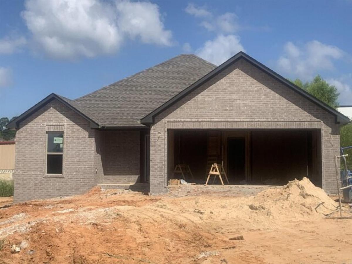 Picture of Home For Sale in Paragould, Arkansas, United States