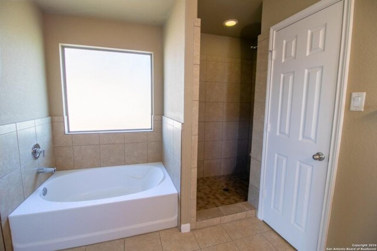 Picture of Home For Sale in Cibolo, Texas, United States