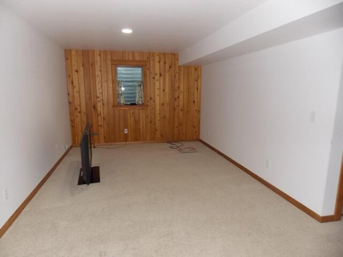 Picture of Home For Sale in Lewistown, Montana, United States