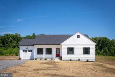 Home For Sale in Montross, Virginia