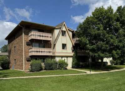 Home For Rent in Vernon Hills, Illinois