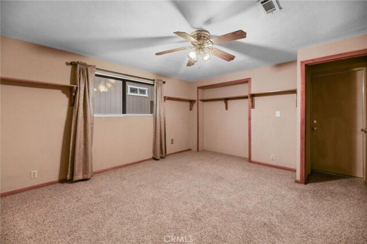 Picture of Home For Sale in Sugarloaf, California, United States