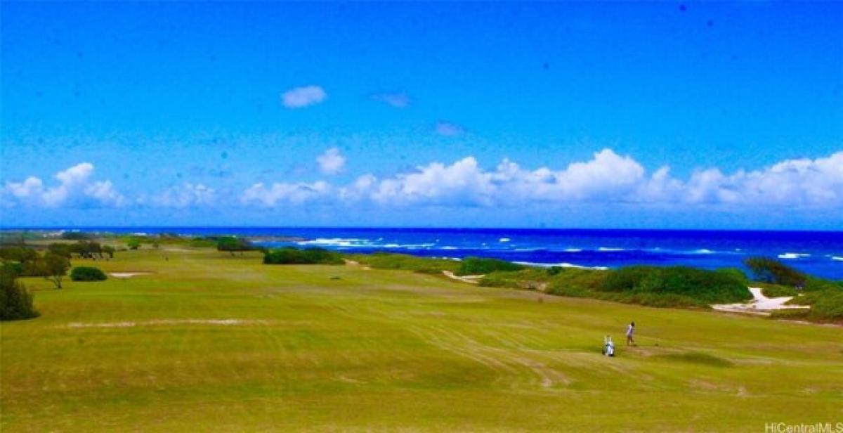 Picture of Residential Land For Sale in Kahuku, Hawaii, United States