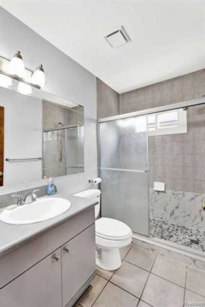 Home For Rent in Madison Heights, Michigan