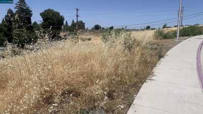 Residential Land For Sale in Antioch, California