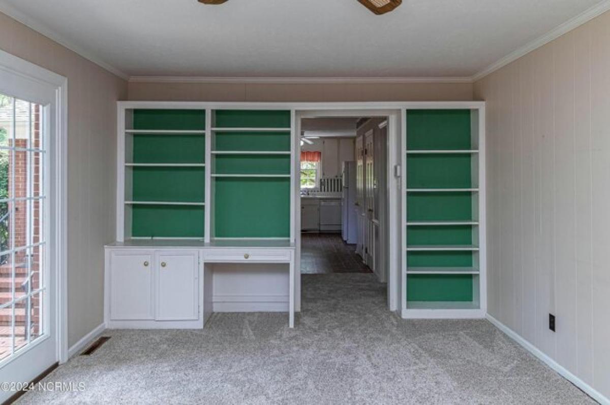 Picture of Home For Sale in Goldsboro, North Carolina, United States