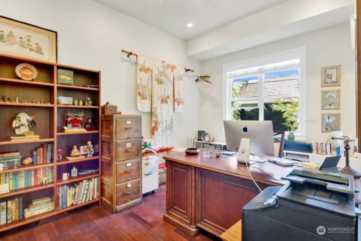 Picture of Home For Sale in Blaine, Washington, United States