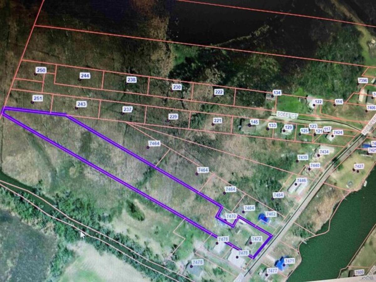 Picture of Residential Land For Sale in Dulac, Louisiana, United States