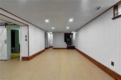 Home For Sale in Berea, Ohio