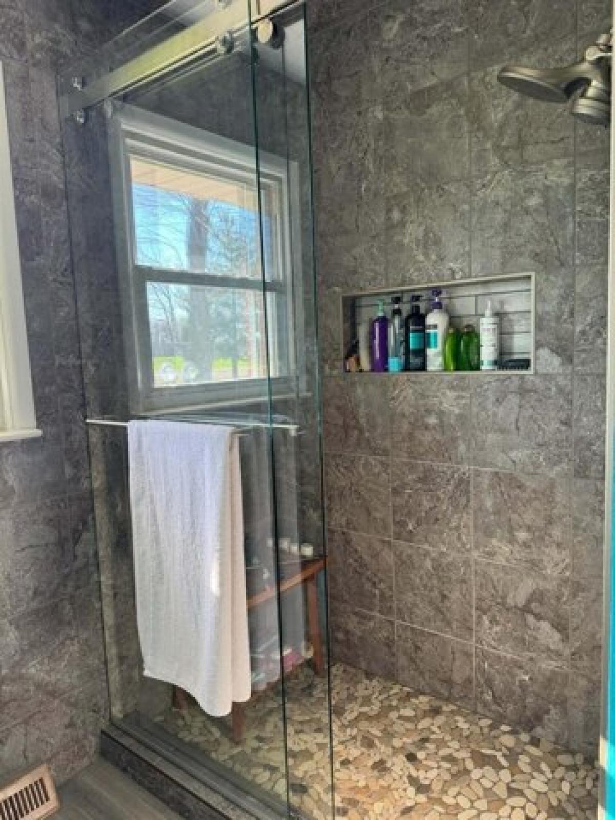 Picture of Home For Sale in Bronson, Michigan, United States