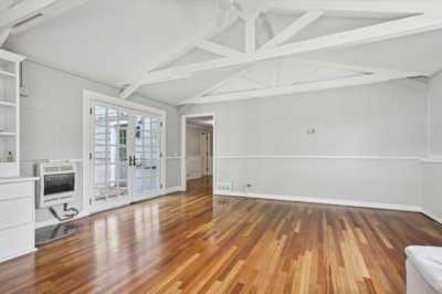 Home For Sale in Hoffman Estates, Illinois