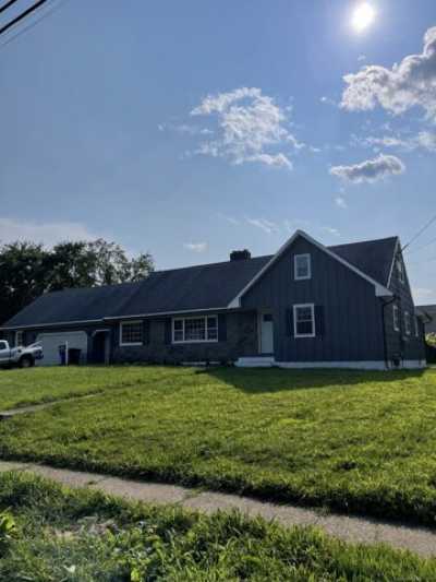 Home For Rent in East Hartford, Connecticut