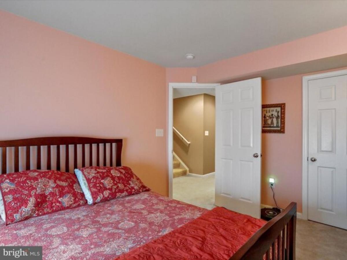 Picture of Home For Sale in Stephens City, Virginia, United States