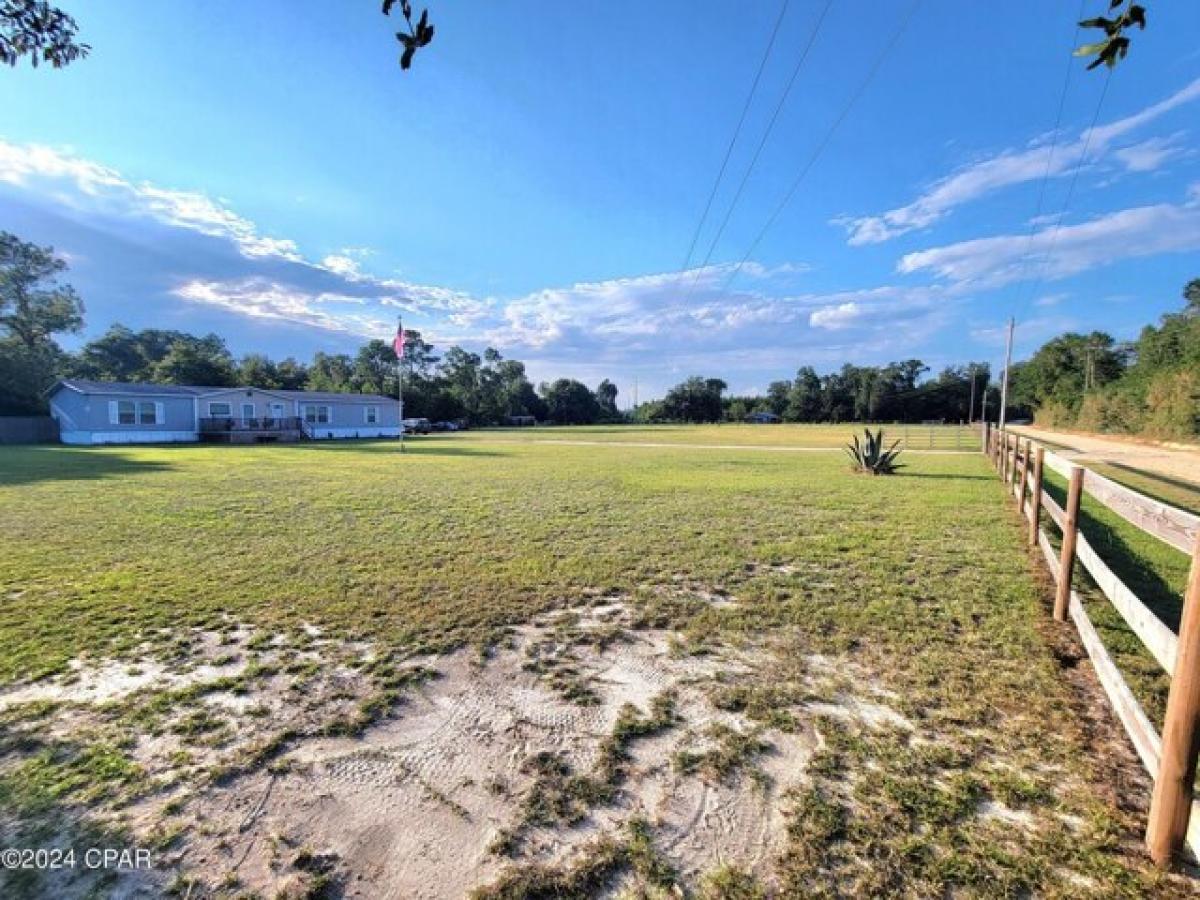 Picture of Home For Sale in Greenwood, Florida, United States
