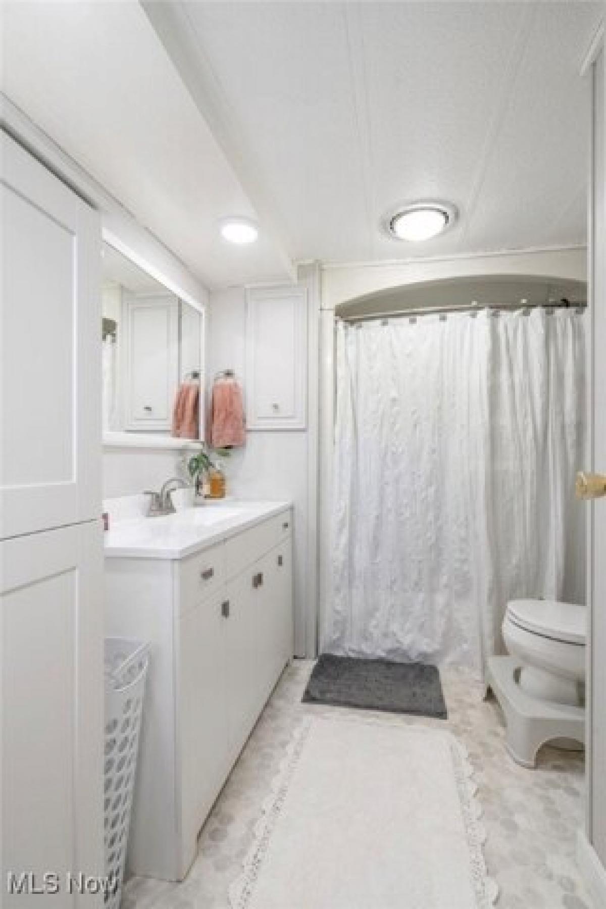 Picture of Home For Sale in Carrollton, Ohio, United States