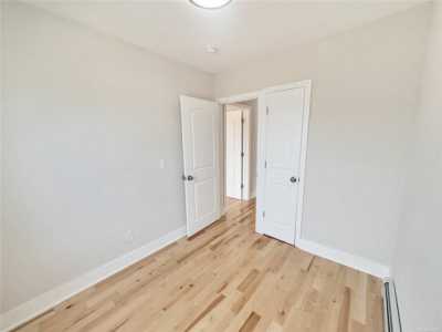 Home For Sale in Valley Stream, New York