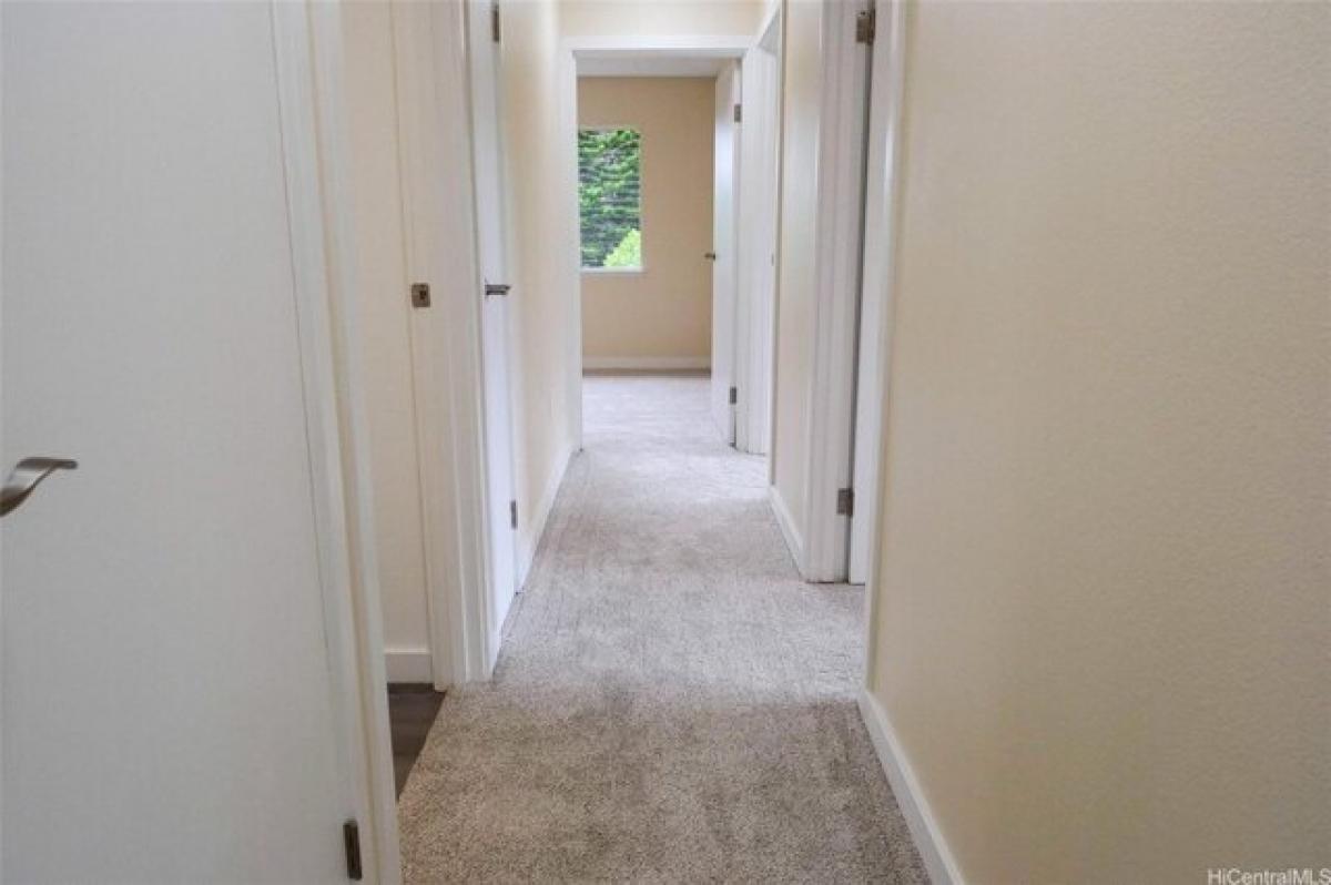 Picture of Home For Sale in Mililani, Hawaii, United States