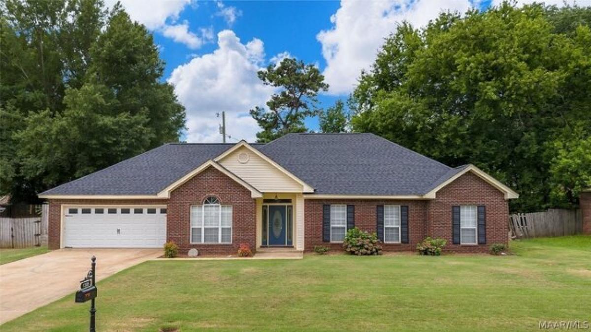 Picture of Home For Sale in Prattville, Alabama, United States