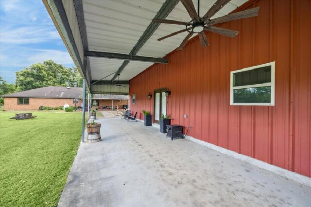 Picture of Home For Sale in Santa Fe, Texas, United States