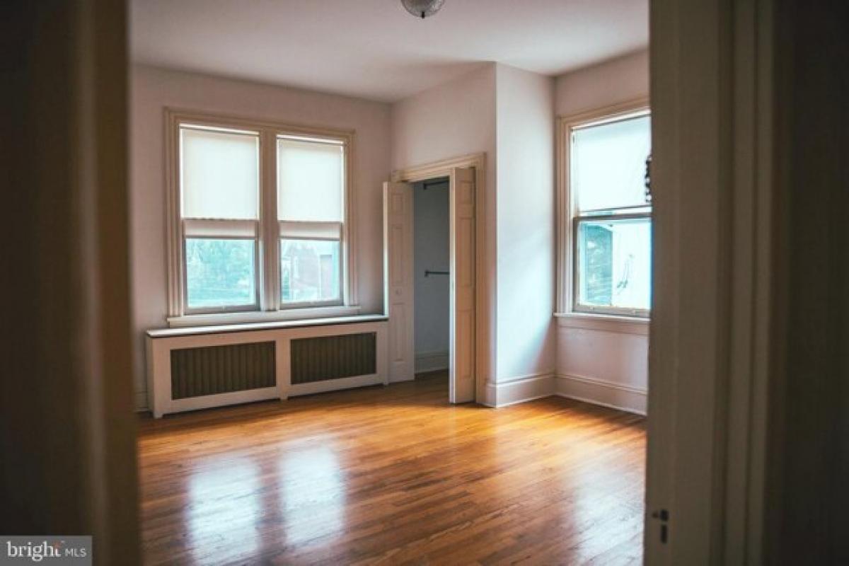 Picture of Home For Sale in Bethlehem, Pennsylvania, United States