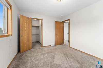 Home For Sale in Harrisburg, South Dakota