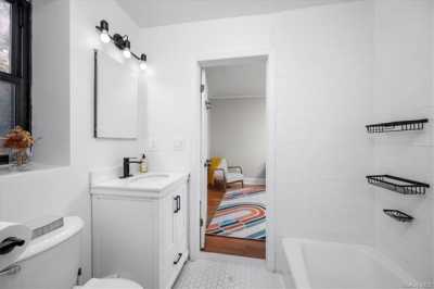 Home For Sale in Larchmont, New York