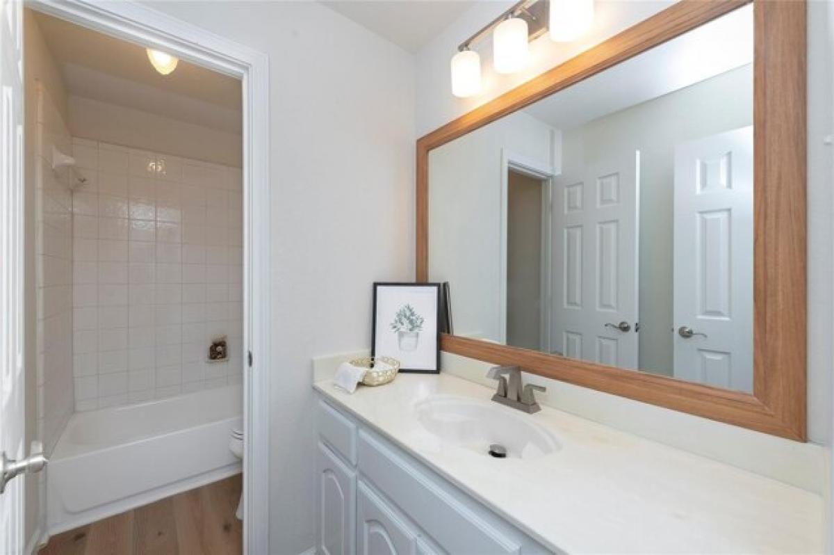 Picture of Home For Sale in Murphy, Texas, United States