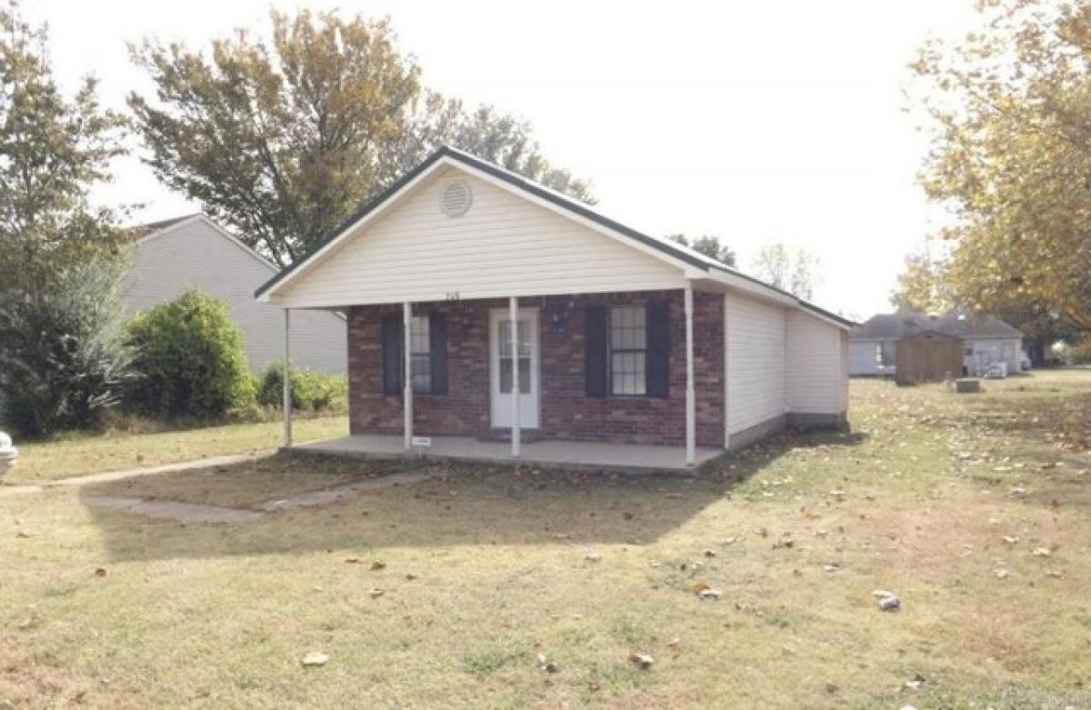 Picture of Home For Sale in Trumann, Arkansas, United States