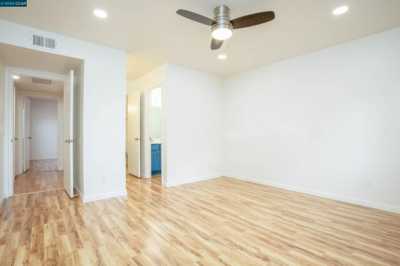 Home For Rent in Hercules, California