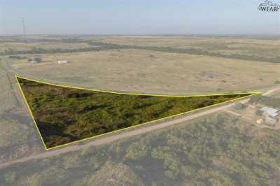 Residential Land For Sale in Petrolia, Texas