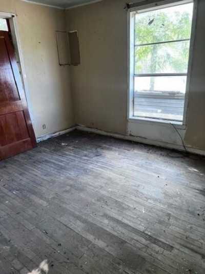 Home For Sale in Rockdale, Texas