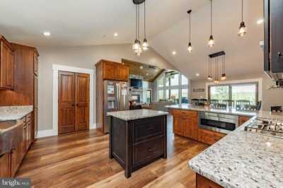 Home For Sale in Mchenry, Maryland