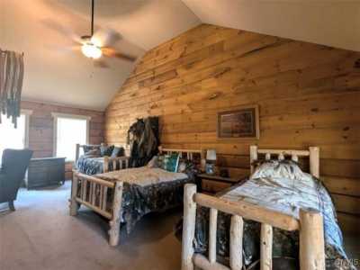 Home For Sale in Cleveland, New York