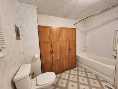 Home For Sale in Gothenburg, Nebraska