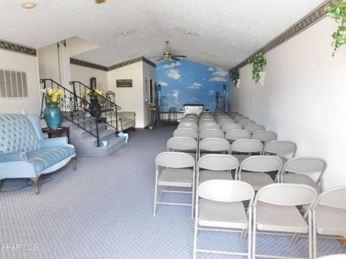 Picture of Home For Sale in Altoona, Pennsylvania, United States