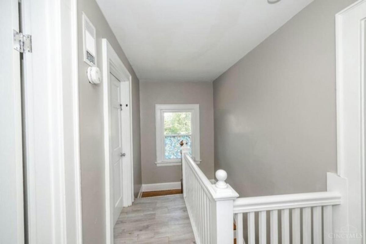 Picture of Home For Sale in Wyoming, Ohio, United States