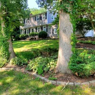 Home For Sale in East Lyme, Connecticut