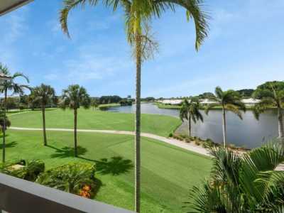 Home For Sale in Atlantis, Florida