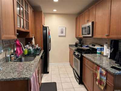 Apartment For Rent in College Point, New York