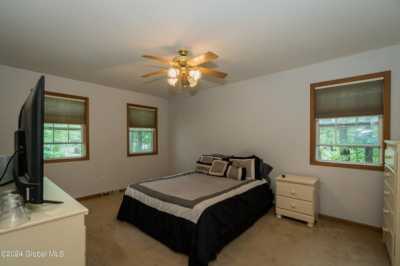 Home For Sale in Gansevoort, New York