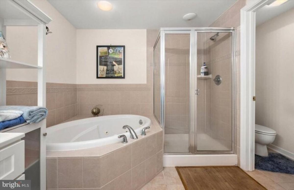 Picture of Home For Sale in Crisfield, Maryland, United States