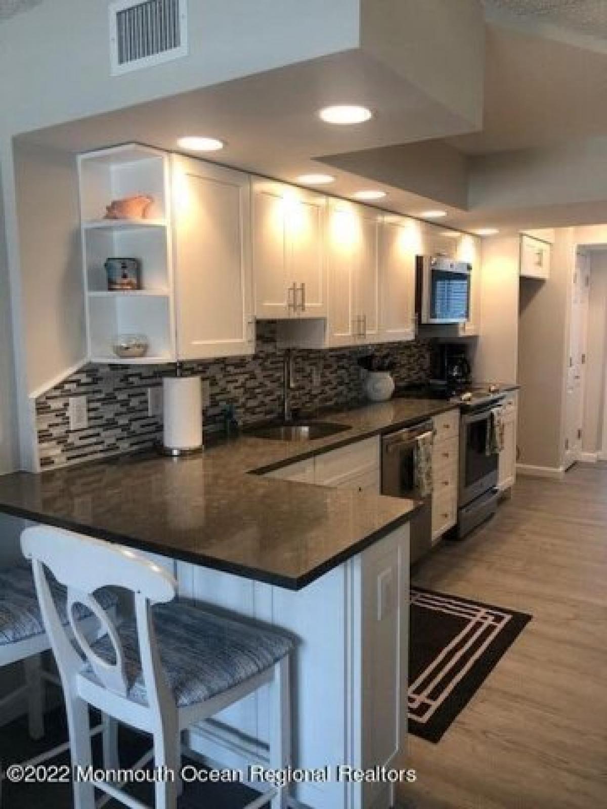 Picture of Home For Rent in Mantoloking, New Jersey, United States