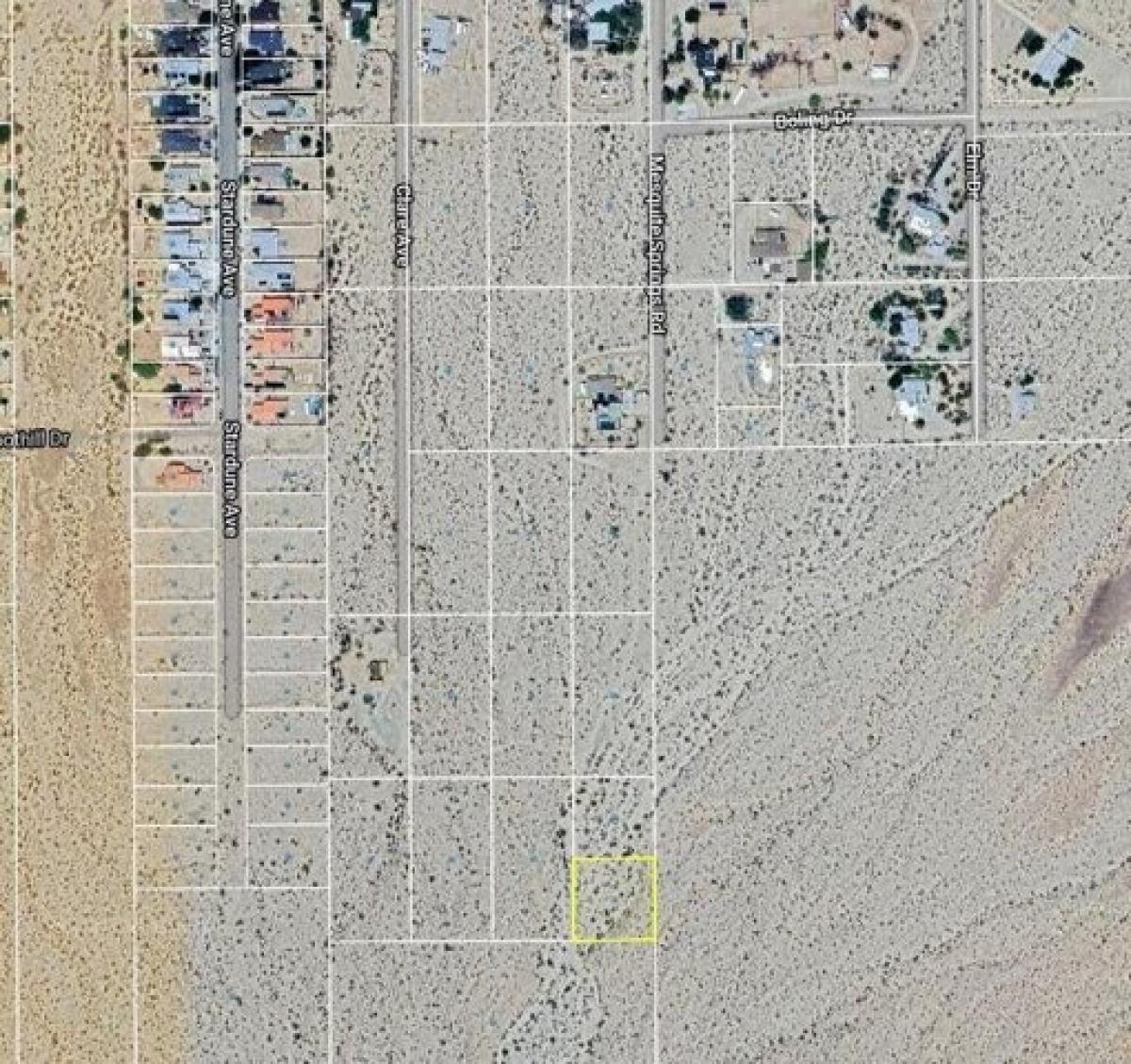Picture of Residential Land For Rent in Twentynine Palms, California, United States
