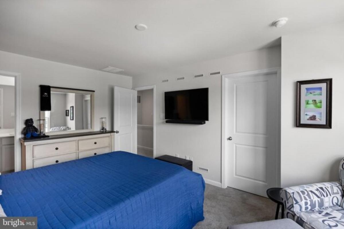 Picture of Home For Sale in Westampton, New Jersey, United States